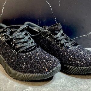 Sparkly shoes nw/o tags